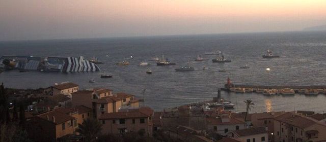 Italie huit morts et des disparus dans le naufrage d un paquebot